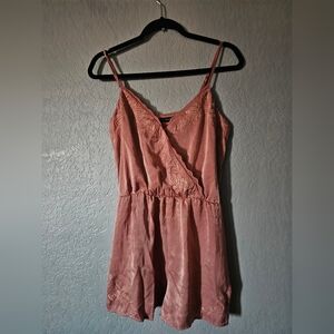 NWT Kendall & Kylie Mauve Pink  Romper M WOMEN'S